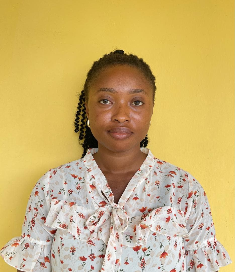 Miss Louisa Hounkale